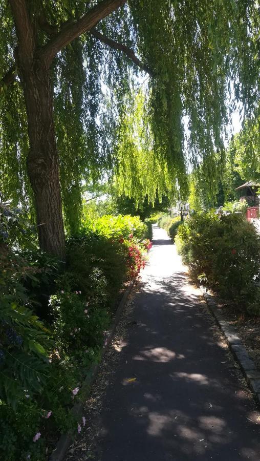 Les Pingouins De La Marne Bed & Breakfast Le Perreux-Sur-Marne Exterior photo